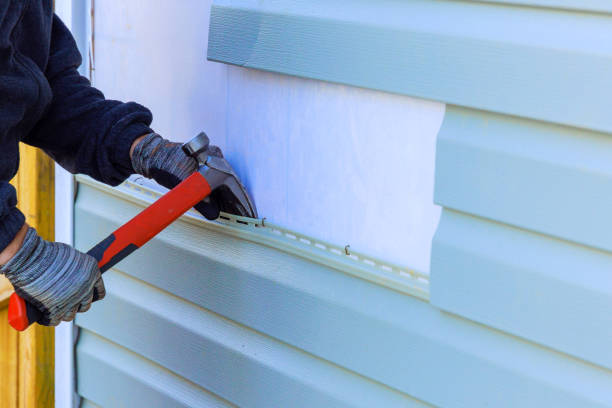 Reliable Emergency Siding Repair contractor in Balm, FL by Squared Siding